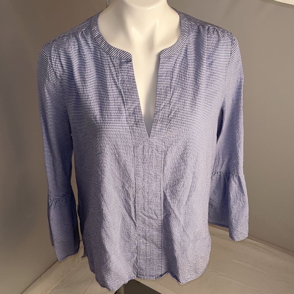 Ann Taylor blue and white stripe split neck blouse L